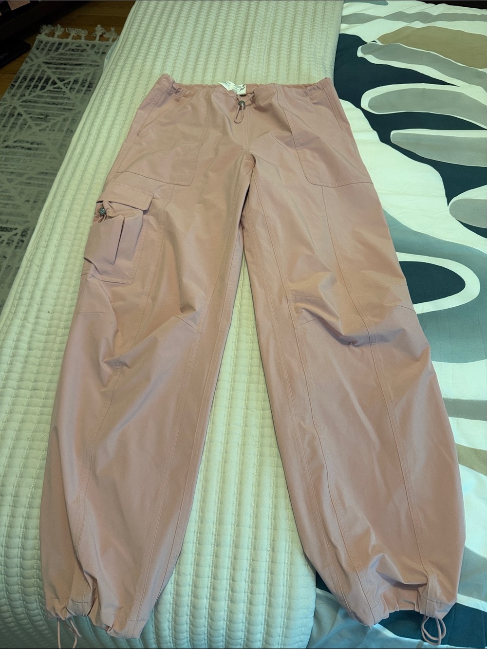 Alo Magastar pants